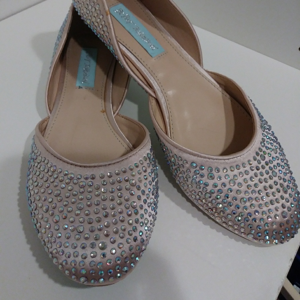 Betsy Johnson sparkle slip on